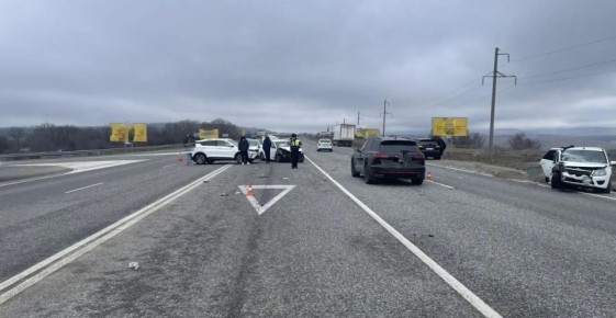 На Ставрополье произошло тройное ДТП