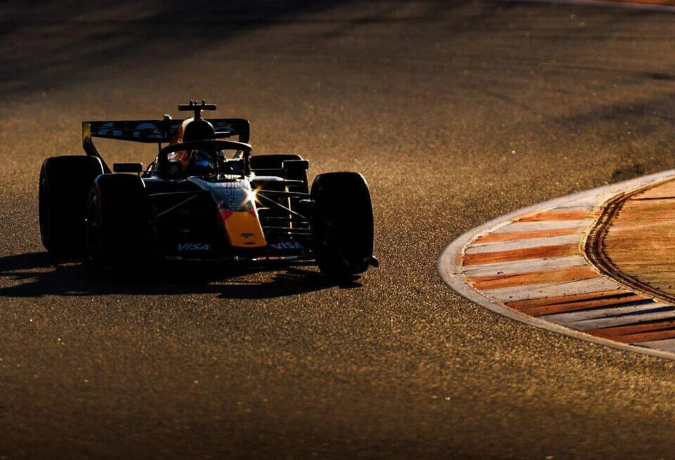 Первый взгляд на предсезонные тесты Формулы 1 в Бахрейне