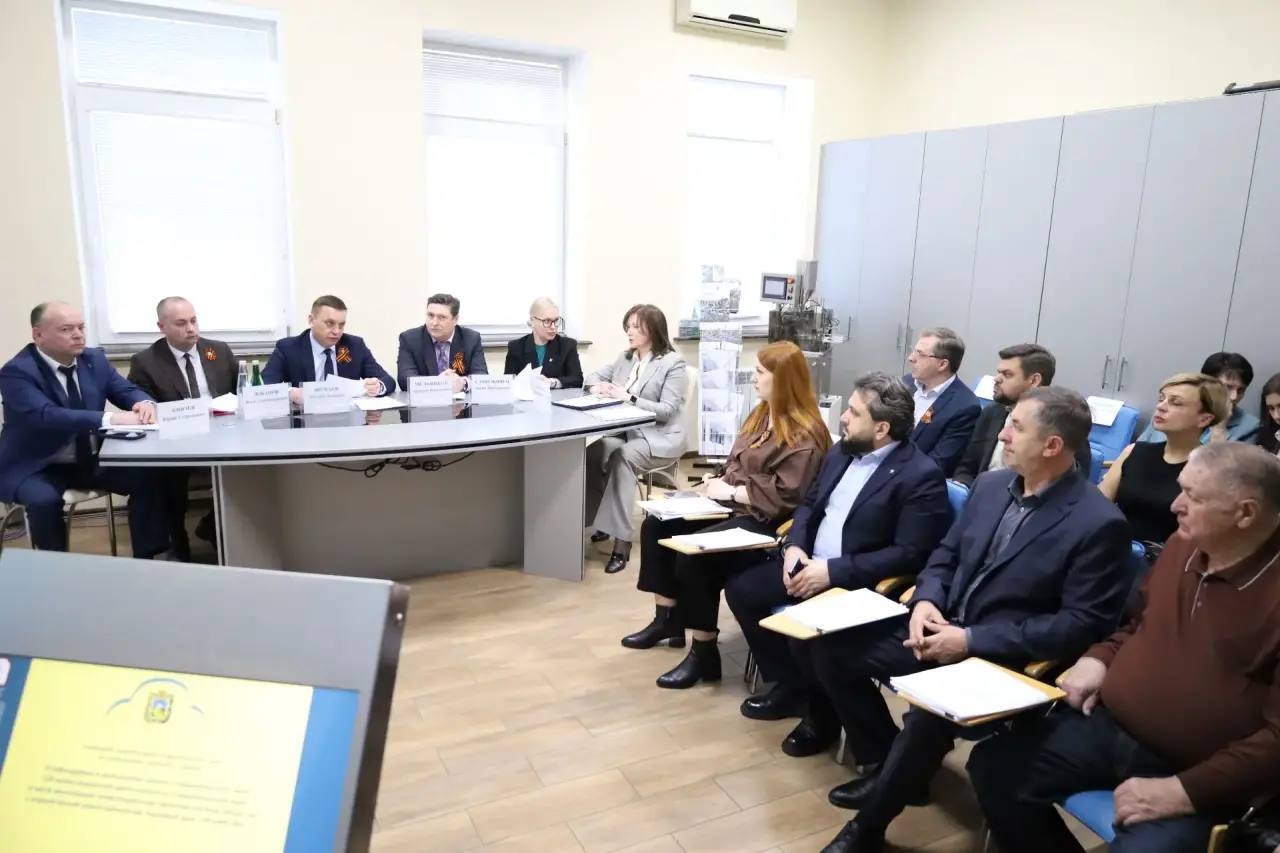 Реализацию инвестиционных проектов и повышение эффективности их сопровождения обсудили в Пятигорске Реализацию инвестиционных проектов и повышение эффективности их сопровождения обсудили в Пятигорске