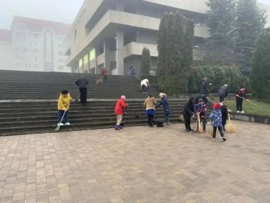 Почти 32 тысячи ставропольцев вышли на городской субботник