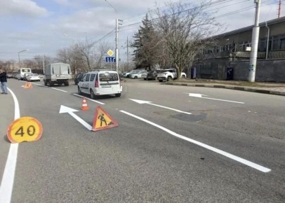 В Ставрополе обновляют дорожную разметку после зимы