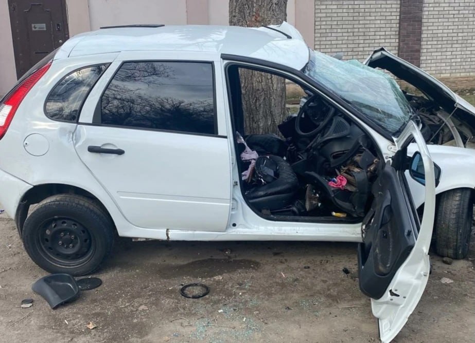 Два человека пострадали в аварии в Пятигорске