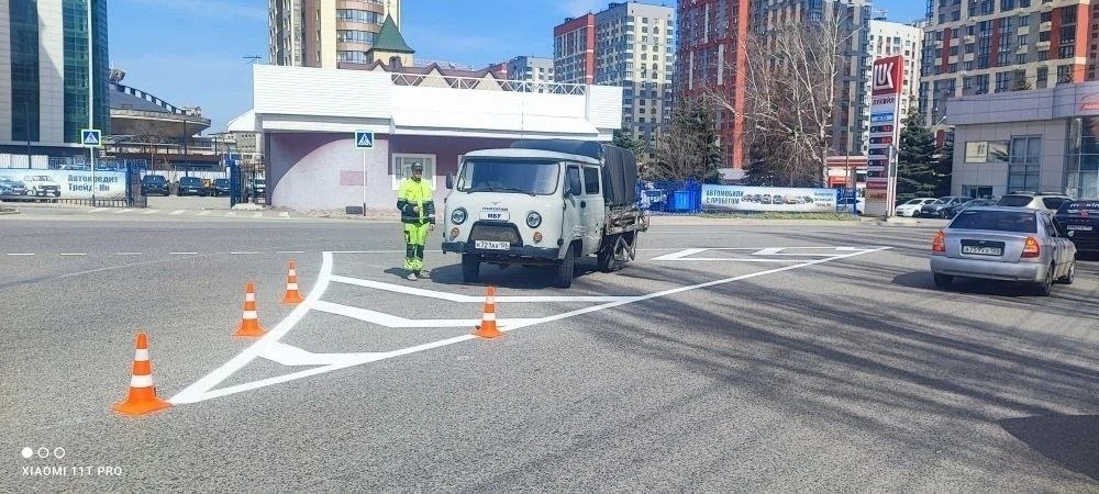В Ставрополе обновляют дорожную разметку В Ставрополе обновляют дорожную разметку