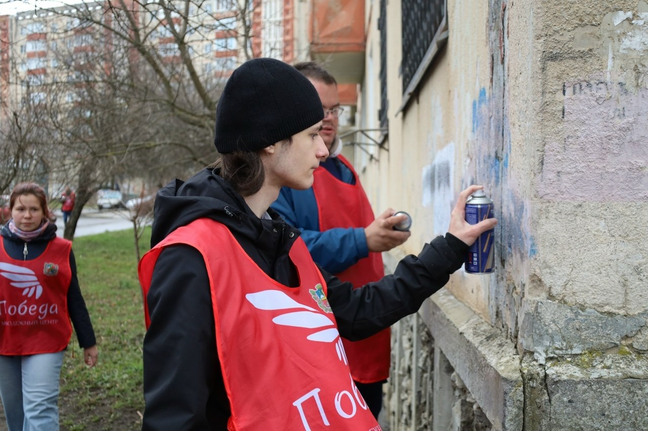 В Ставрополе провели акцию «Чистый город» против рекламы наркотических ресурсов В Ставрополе провели акцию «Чистый город» против рекламы наркотических ресурсов