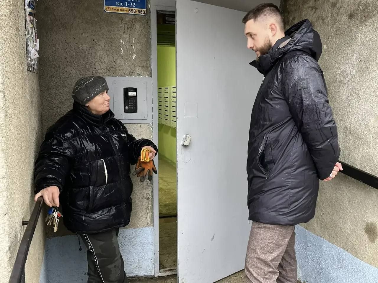 Работа с населением: личные приемы граждан и отработка обращений