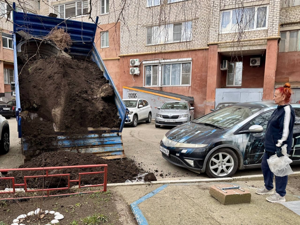 Работа с населением: личные приемы граждан и отработка обращений Работа с населением: личные приемы граждан и отработка обращений