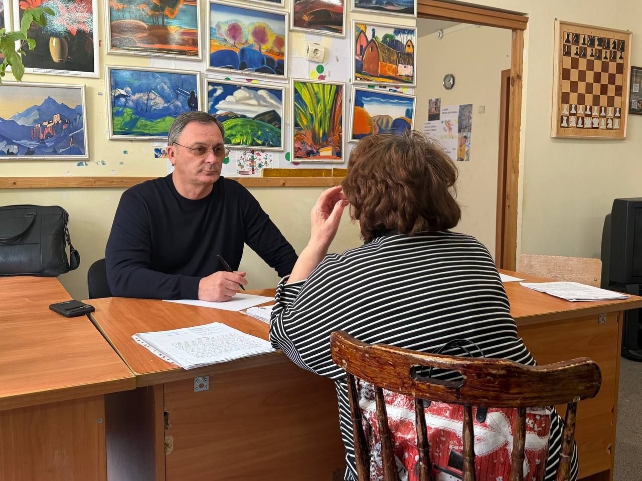 Работа с населением: личные приемы граждан и отработка обращений Работа с населением: личные приемы граждан и отработка обращений