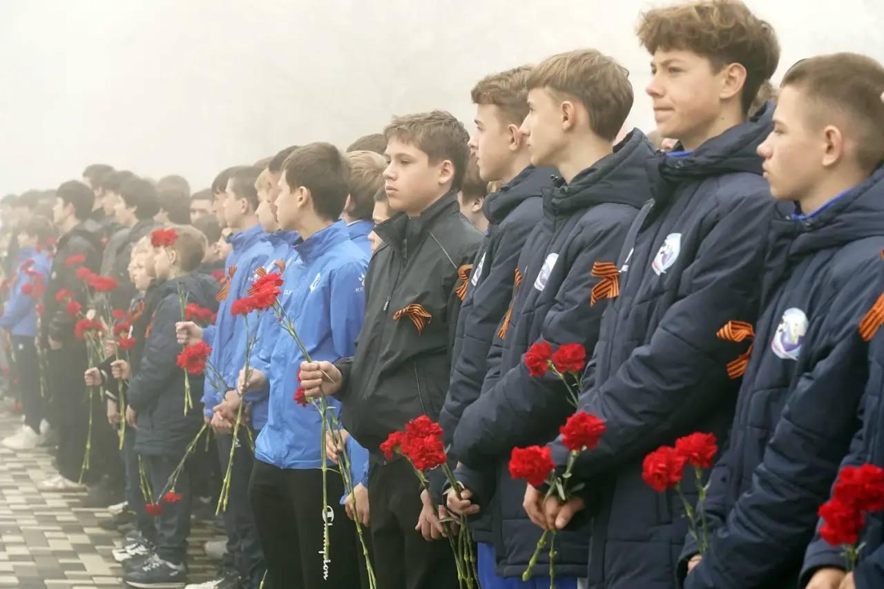 В Ставрополе стартовал новый сезон Всероссийского детского футбольного турнира памяти Героя России Владислава Духина В Ставрополе стартовал новый сезон Всероссийского детского футбольного турнира памяти Героя России Владислава Духина