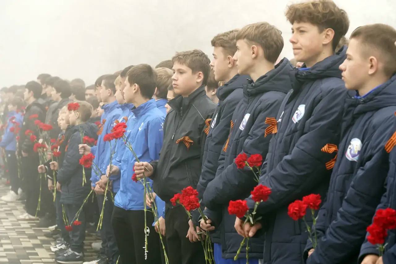 Владимир Владимиров: Принял участие в открытии Всероссийского детского футбольного турнира памяти Героя России Владислава Духина Владимир Владимиров: Принял участие в открытии Всероссийского детского футбольного турнира памяти Героя России Владислава Духина