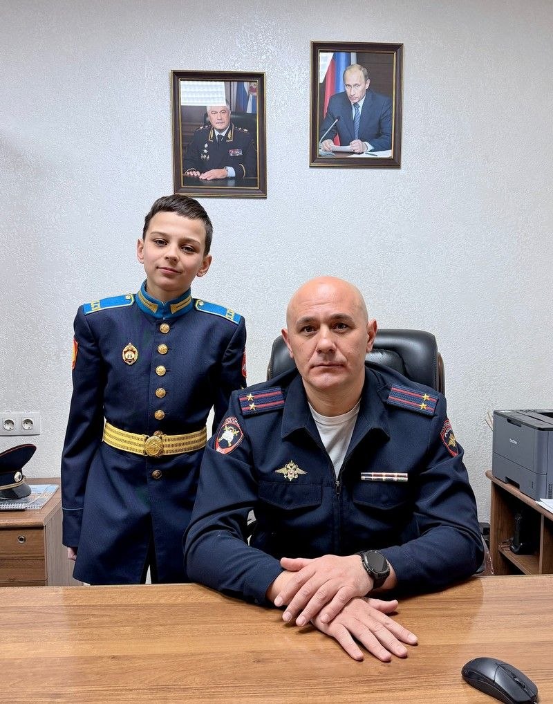 Юные кадеты из президентского кадетского училища побывали в гостях у сотрудников Госавтоинспекции Ставрополя Юные кадеты из президентского кадетского училища побывали в гостях у сотрудников Госавтоинспекции Ставрополя