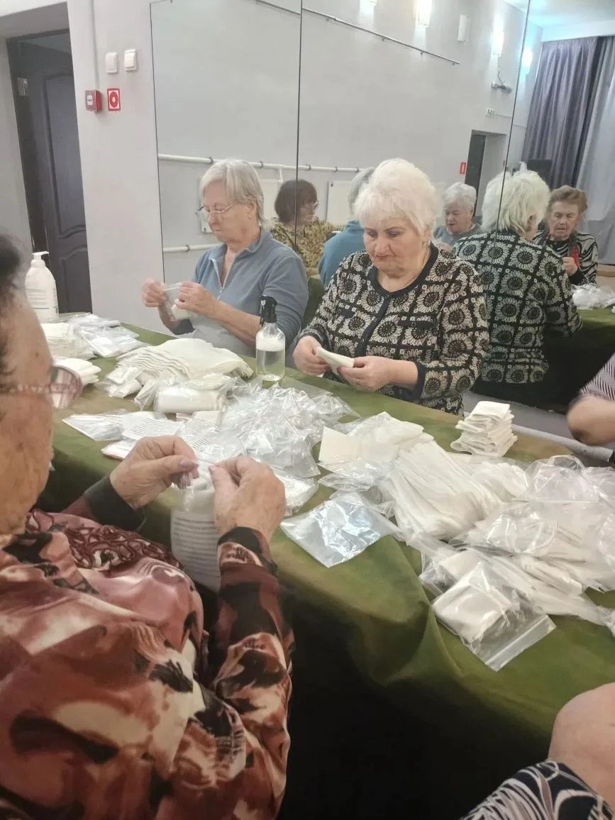 Больше тысячи человек помогают бойцам СВО в патриотических мастерских Ставрополя Больше тысячи человек помогают бойцам СВО в патриотических мастерских Ставрополя