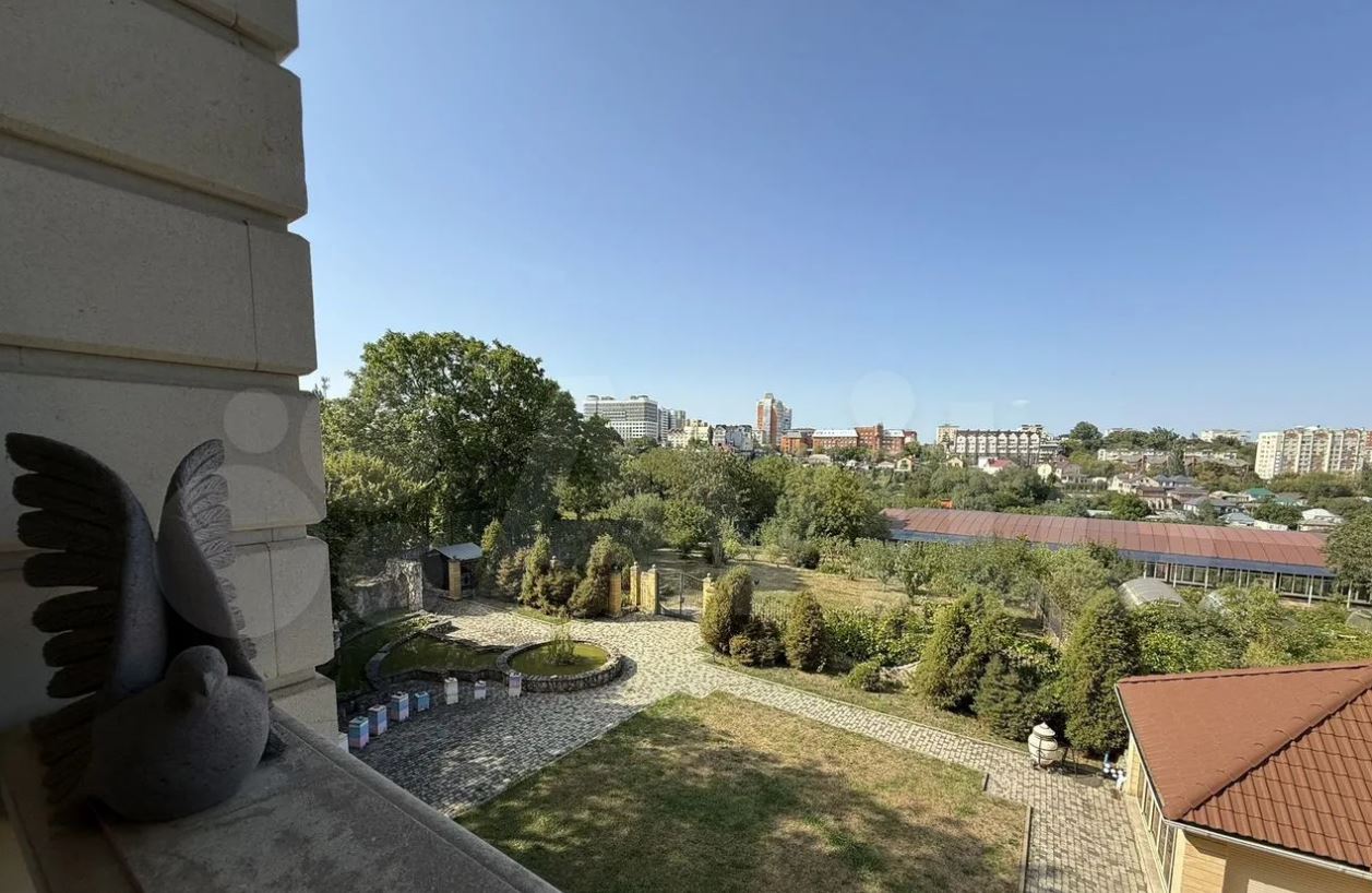 Дом за 144 млн рублей продают в Ставрополе Дом за 144 млн рублей продают в Ставрополе