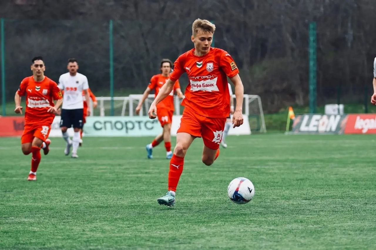 Футболисты ФК «Машук-КМВ» завершили вничью пятую игру подряд в группе "золото" Футболисты ФК «Машук-КМВ» завершили вничью пятую игру подряд в группе "золото"