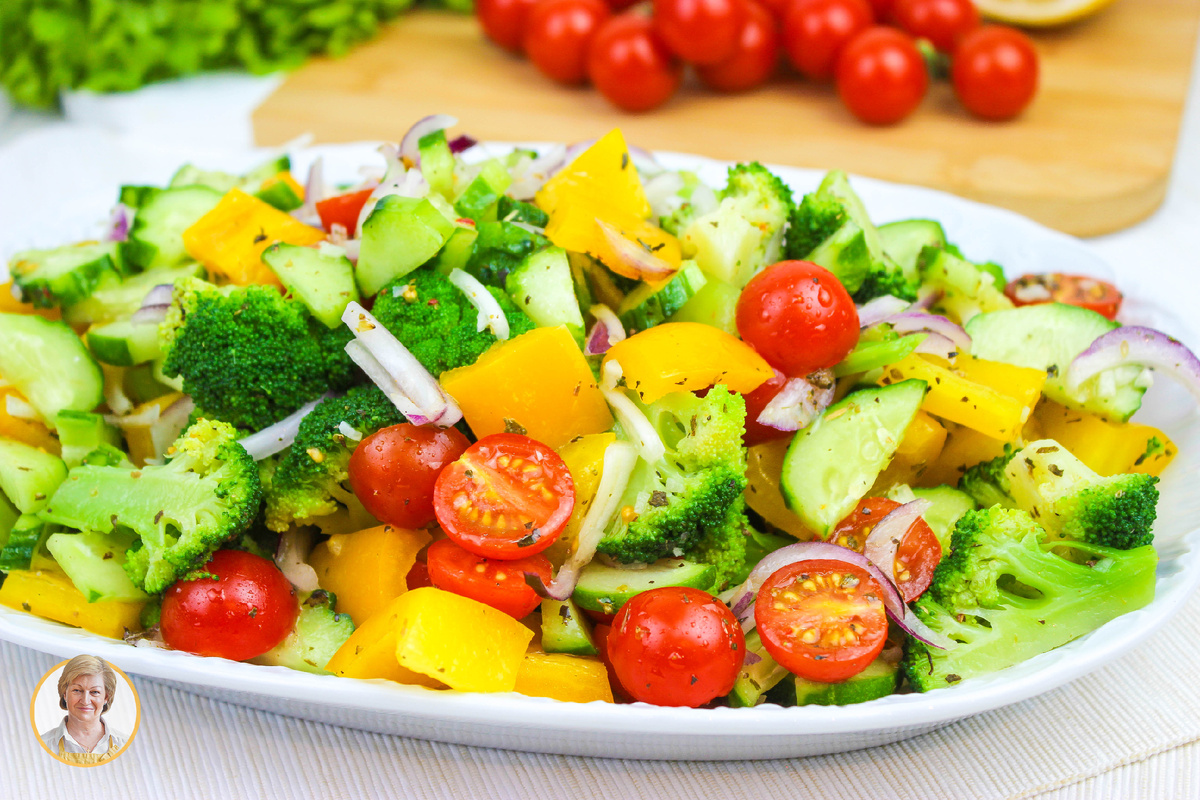 Сочный салат с брокколи: быстрое и полезное решение для ужина