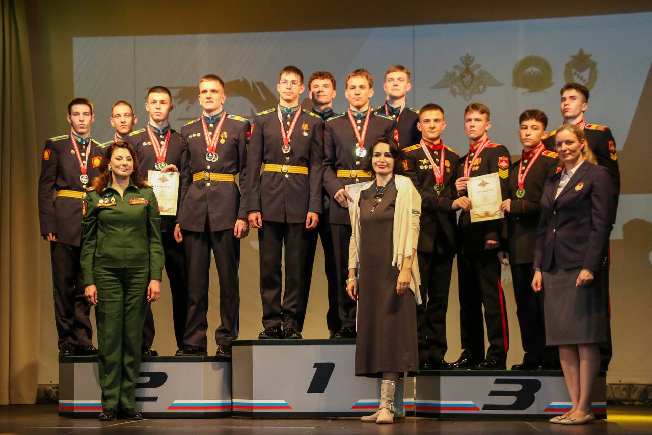 Министр физической культуры и спорта Ставропольского края Вероника Тайдакова приняла участие в церемонии награждения Всероссийской спартакиады среди общеобразовательных организаций Министерства обороны Российской Федерации Министр физической культуры и спорта Ставропольского края Вероника Тайдакова приняла участие в церемонии награждения Всероссийской спартакиады среди общеобразовательных организаций Министерства обороны Российской Федерации