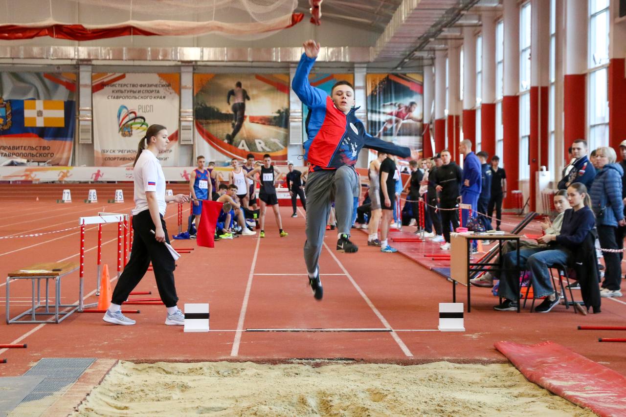 Министр физической культуры и спорта Ставропольского края Вероника Тайдакова приняла участие в церемонии награждения Всероссийской спартакиады среди общеобразовательных организаций Министерства обороны Российской Федерации Министр физической культуры и спорта Ставропольского края Вероника Тайдакова приняла участие в церемонии награждения Всероссийской спартакиады среди общеобразовательных организаций Министерства обороны Российской Федерации