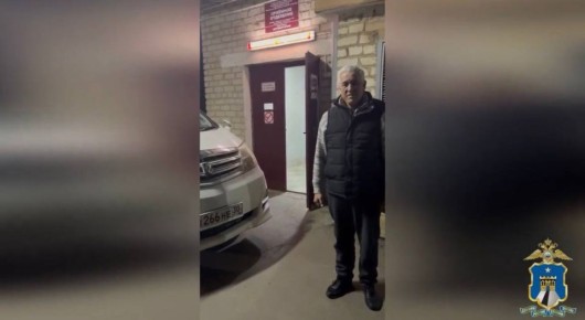 Автоинспекторы помогли доставить женщину в больницу в Ипатовском округе