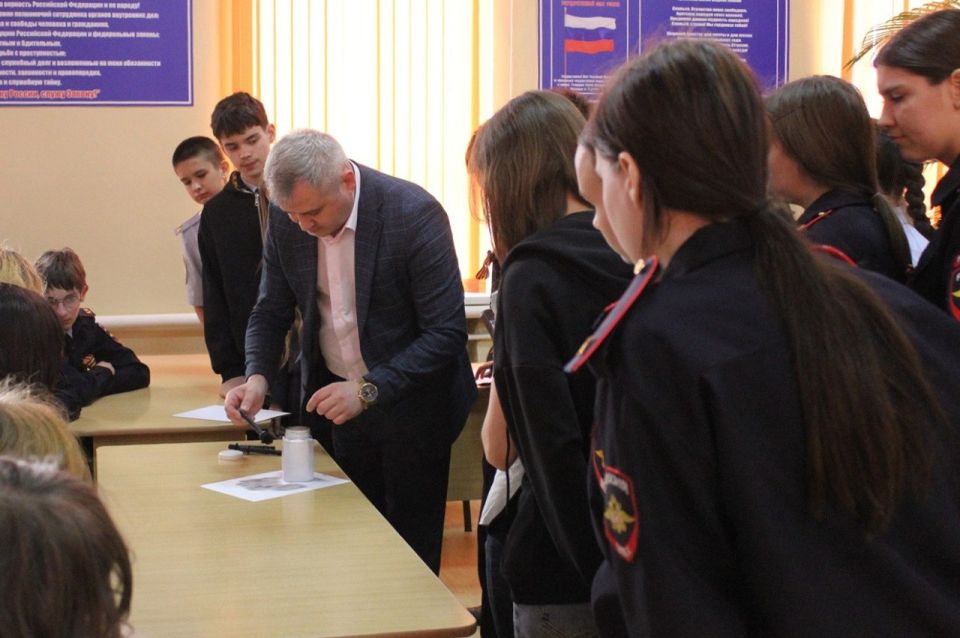 � ������������� ���������������� ���������� � ������ ��������� ������������� �������