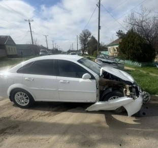 Два человека пострадали в ДТП в селе Арзгир по вине лихача