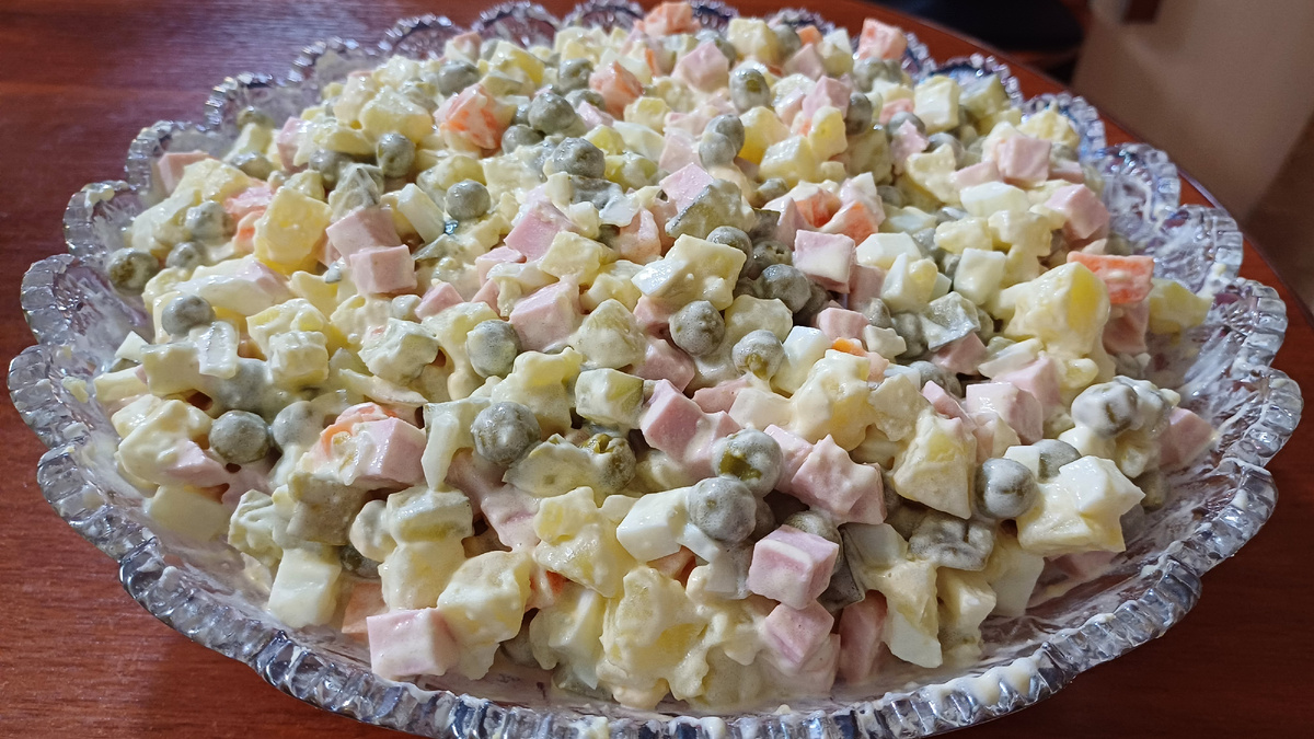 Салат Оливье: Классика, которая Всегда в Моде