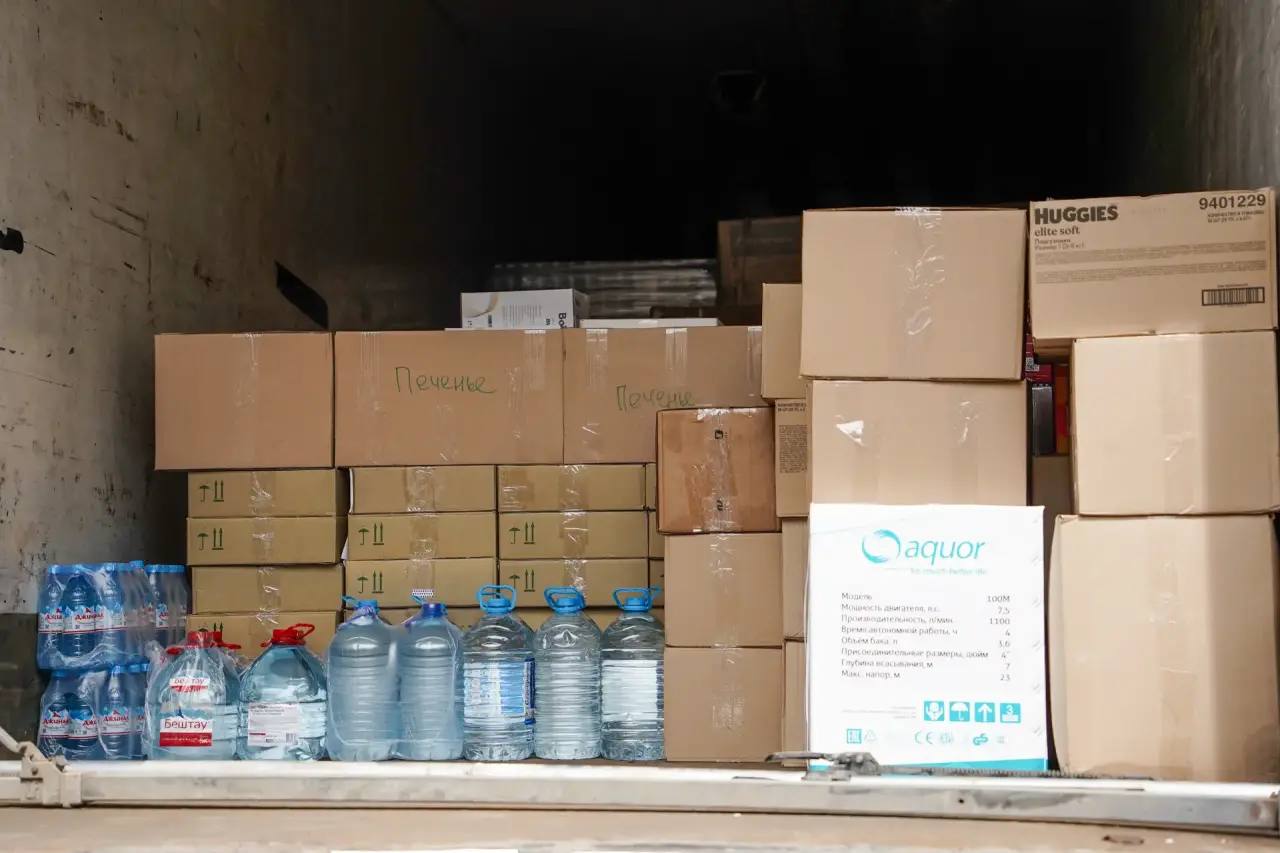 Владимир Владимиров: Сегодня из Пятигорска отправили в Дагестан гуманитарный груз для помощи пострадавшим от наводнения Владимир Владимиров: Сегодня из Пятигорска отправили в Дагестан гуманитарный груз для помощи пострадавшим от наводнения