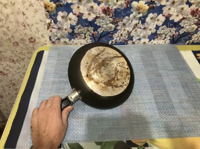 Эффективный и простой способ очистки сковород: секреты без варки