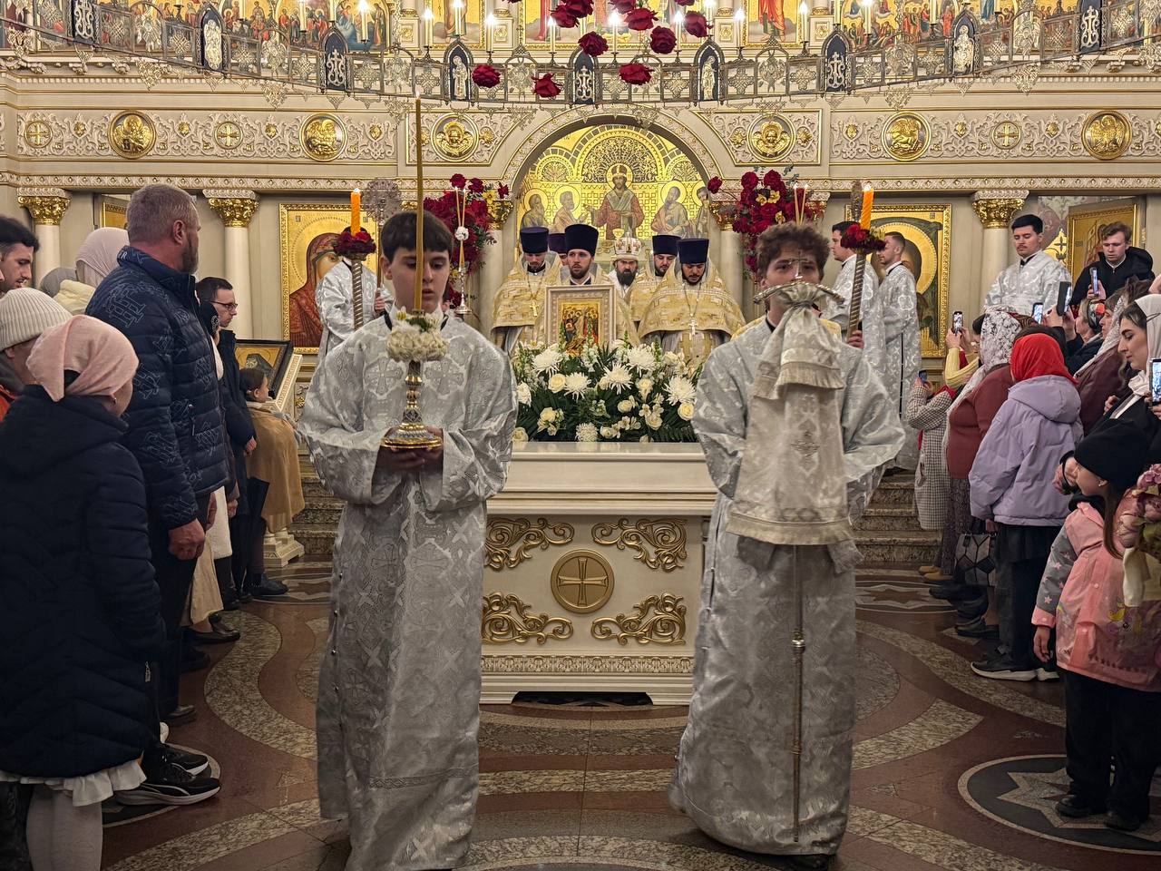 Дмитрий Ворошилов: Сердечно поздравляю всех православных с праздником Светлой Пасхи! Дмитрий Ворошилов: Сердечно поздравляю всех православных с праздником Светлой Пасхи!