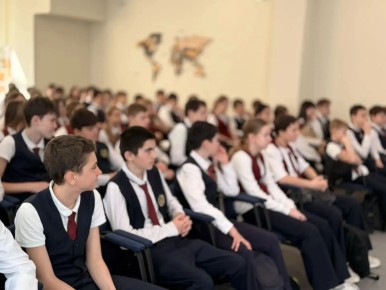 В ессентукских школах № 4, 8, 9 и 11 прошёл федеральный просветительский проект «Ломоносовский обоз. Сила в смысле» (организатор - АНО «Звезда» при поддержке ФАДН России, Дома народов России и Минпросвещения России)