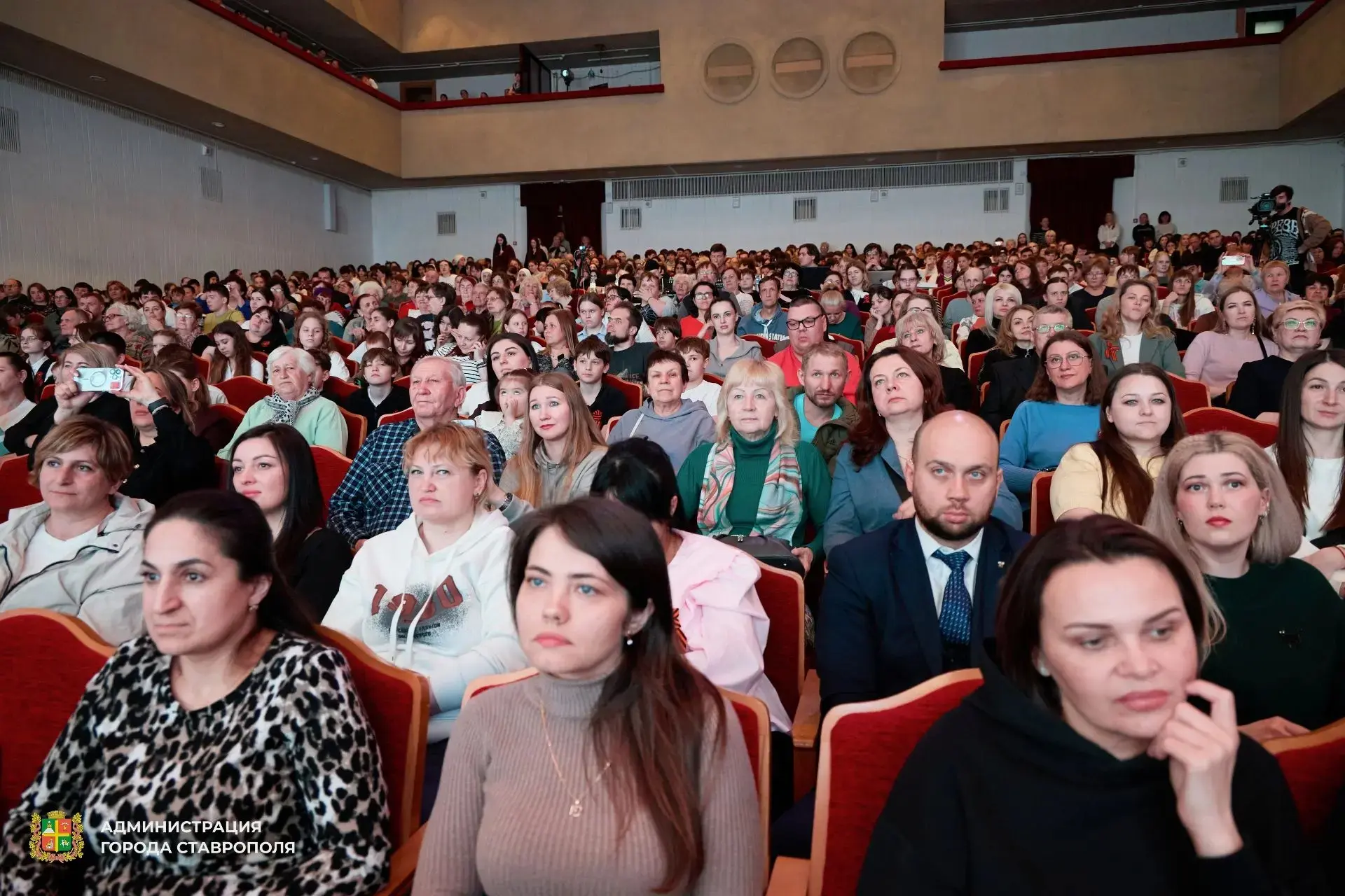 В Ставрополе прошёл XXVII фестиваль творчества детей с ОВЗ — в сказочное путешествие отправились более 300 ребят В Ставрополе прошёл XXVII фестиваль творчества детей с ОВЗ — в сказочное путешествие отправились более 300 ребят