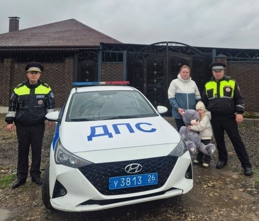 Автоинспекторы Предгорного округа экстренно доставили в больницу ребенка, проглотившую монетку Автоинспекторы Предгорного округа экстренно доставили в больницу ребенка, проглотившую монетку