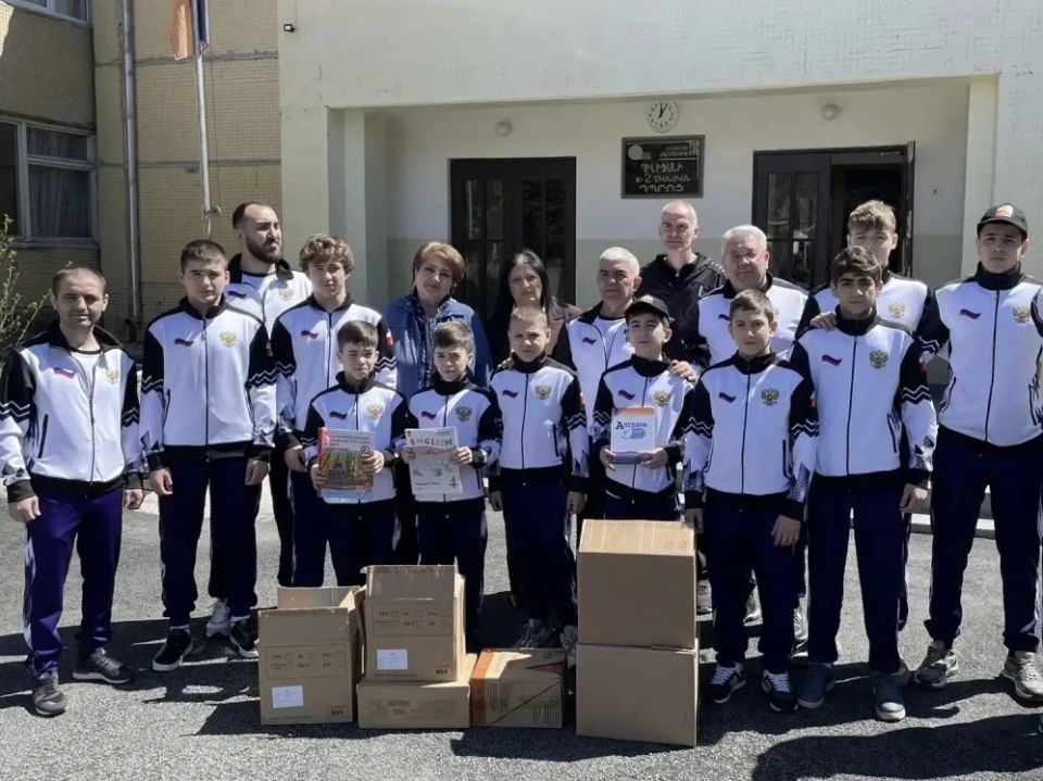 ������� ���������: � �������� (���������� �������) ������� ������ �� �����-������� ������ ������ �������-���������� ���������-��������