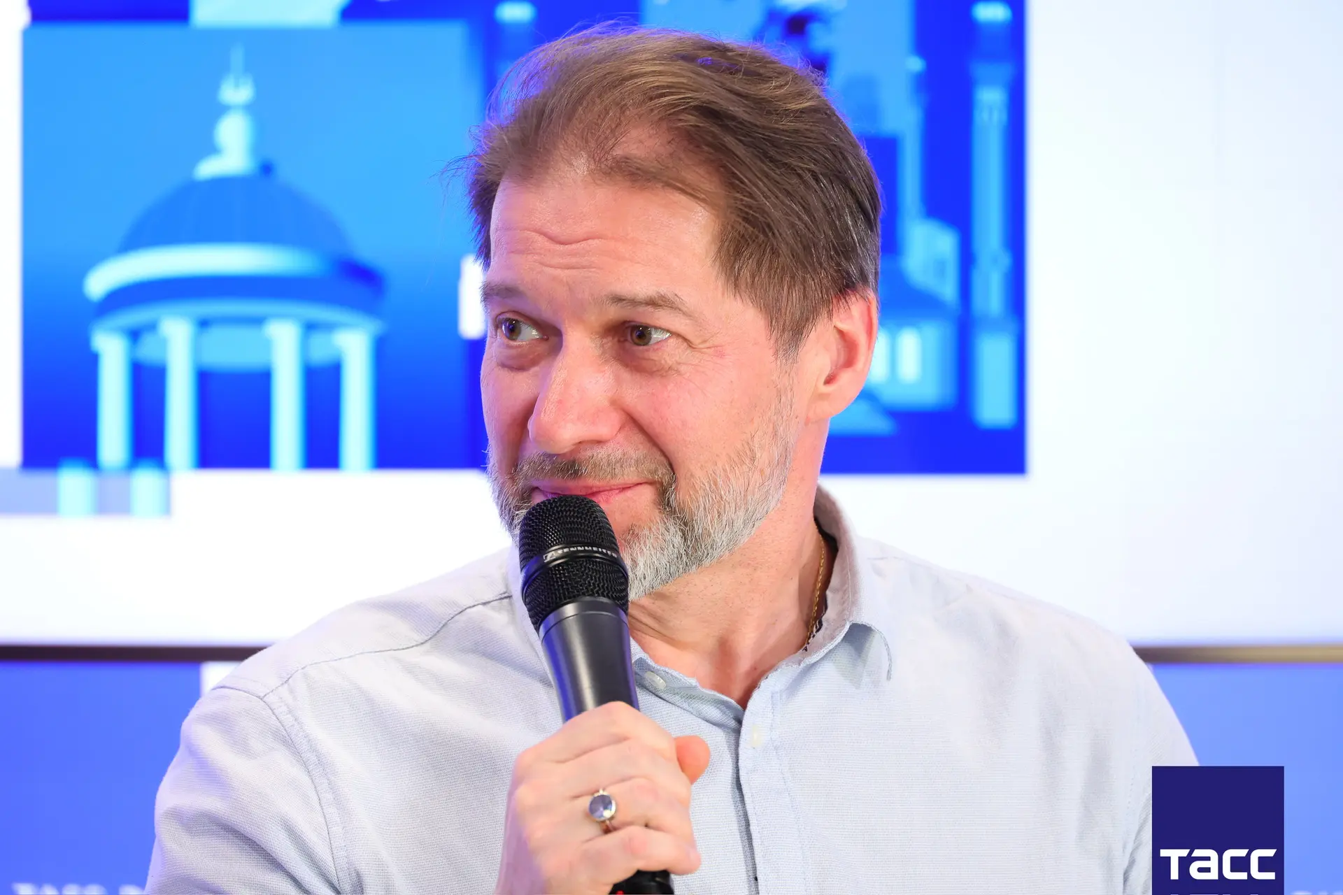 Главное из заявлений, а также фоторепортаж с пресс-конференции в Региональном информационном центре "ТАСС Кавказ", посвященной первым гастролям Центрального академического театра Российской Армии в Пятигорске, которые... Главное из заявлений, а также фоторепортаж с пресс-конференции в Региональном информационном центре "ТАСС Кавказ", посвященной первым гастролям Центрального академического театра Российской Армии в Пятигорске, которые...