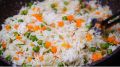 Нежный рис с овощами: просто и вкусно для любого стола