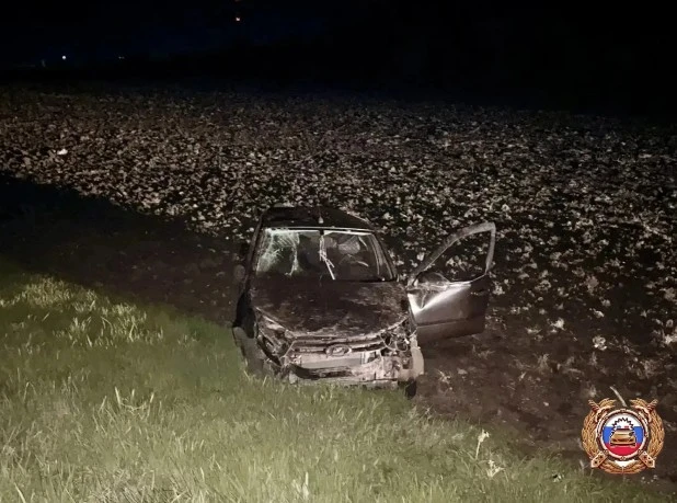 В Минераловодском округе водитель перевернулся в кювет и погиб В Минераловодском округе водитель перевернулся в кювет и погиб