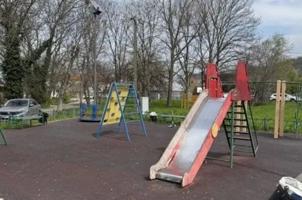 ������� ������ �������� 4-������� �������� �� ������� �������� � ����������