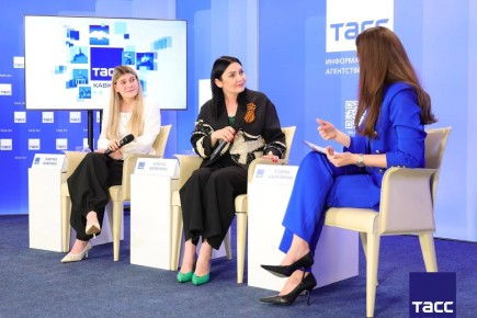 ������� �� ���������, � ����� ������������ � �����-����������� � ������������ �������������� ������ "���� ������", ����������� ������ ������ ���� �� �����������, ������� ������� 25-26 ������ � ����������: