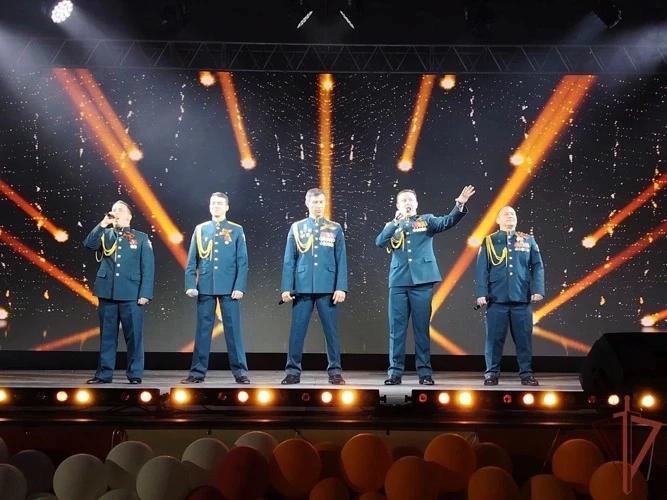 В городах Кавказских Минеральных Вод состоялись концерты ансамбля песни и пляски Северо-Кавказского ордена Жукова округа Росгвардии «Песни Победы» в рамках гастрольного тура, приуроченного к 81-й годовщине Победы в Великой... В городах Кавказских Минеральных Вод состоялись концерты ансамбля песни и пляски Северо-Кавказского ордена Жукова округа Росгвардии «Песни Победы» в рамках гастрольного тура, приуроченного к 81-й годовщине Победы в Великой...