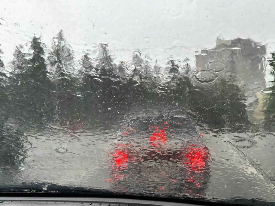 На Ставрополье объявлено штормовое предупреждение из-за ливней и града