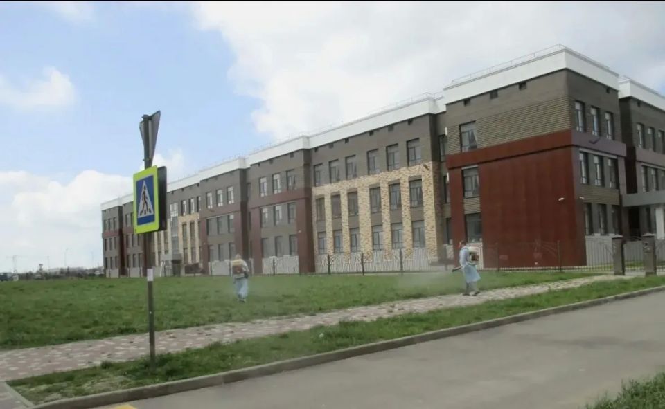 Почти 700 тысяч квадратных метров обработали от клещей в Ставрополе Почти 700 тысяч квадратных метров обработали от клещей в Ставрополе