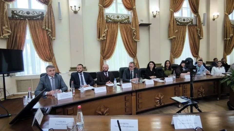 В Ессентуках прошла встреча представителей малого и среднего бизнеса с Минэкономразвития Ставрополья и организациями, поддерживающими предпринимателей В Ессентуках прошла встреча представителей малого и среднего бизнеса с Минэкономразвития Ставрополья и организациями, поддерживающими предпринимателей