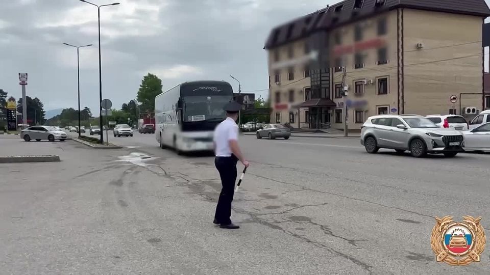 В регионе КМВ за 2 дня автоинспекторы задокументировали более 160 нарушений на грузовом и пассажирском автотранспорте