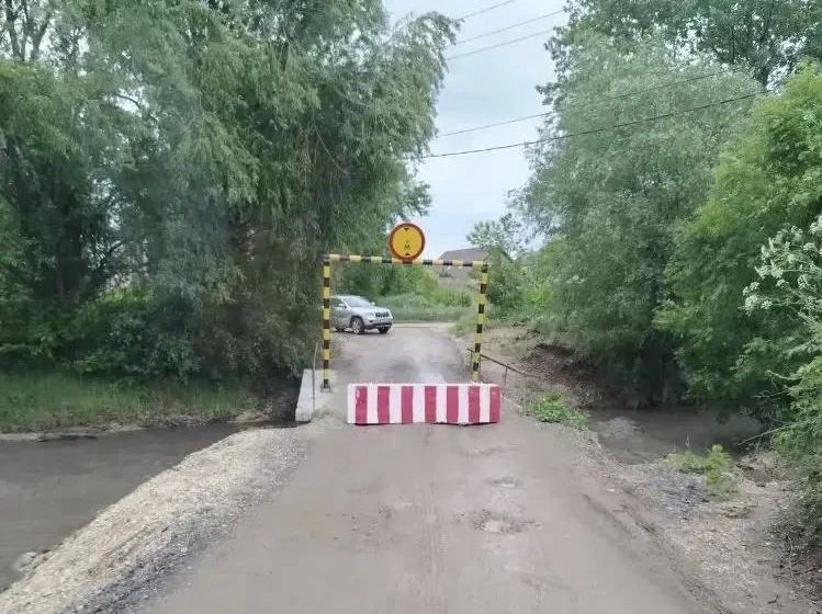 Дмитрий Ворошилов: В результате обильных осадков произошёл сдвиг блока основания на переходе через реку Юцу по ул. Атаманская Дмитрий Ворошилов: В результате обильных осадков произошёл сдвиг блока основания на переходе через реку Юцу по ул. Атаманская