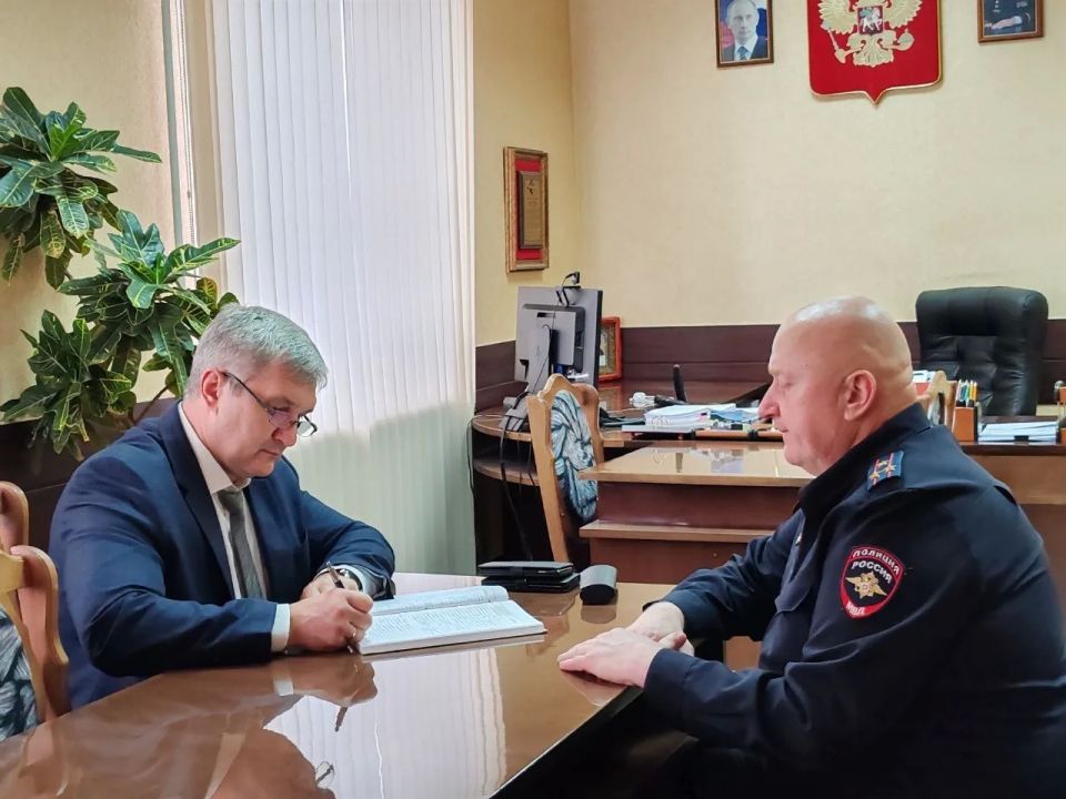 Заместитель начальника краевого Главка посетил с рабочим визитом отдел полиции Кировского округа