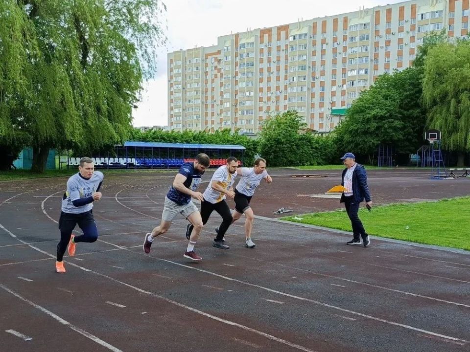 Лёгкая атлетика - "королева" спорта Лёгкая атлетика - "королева" спорта
