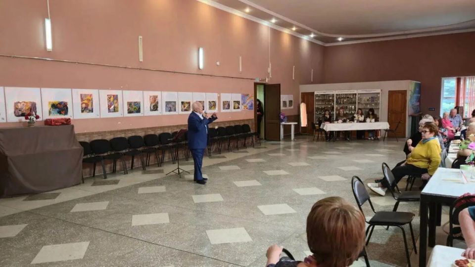 В Городском Доме Культуры Ессентуков успешно прошли посиделки участников клуба «Активное долголетие» В Городском Доме Культуры Ессентуков успешно прошли посиделки участников клуба «Активное долголетие»