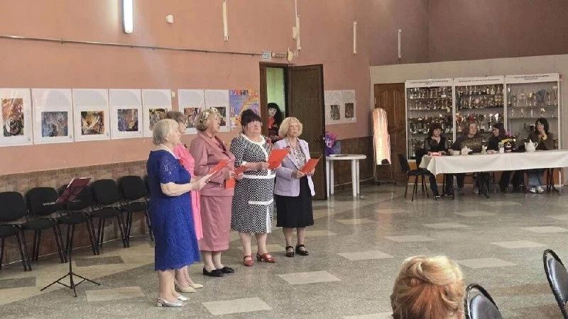 В Городском Доме Культуры Ессентуков успешно прошли посиделки участников клуба «Активное долголетие» В Городском Доме Культуры Ессентуков успешно прошли посиделки участников клуба «Активное долголетие»