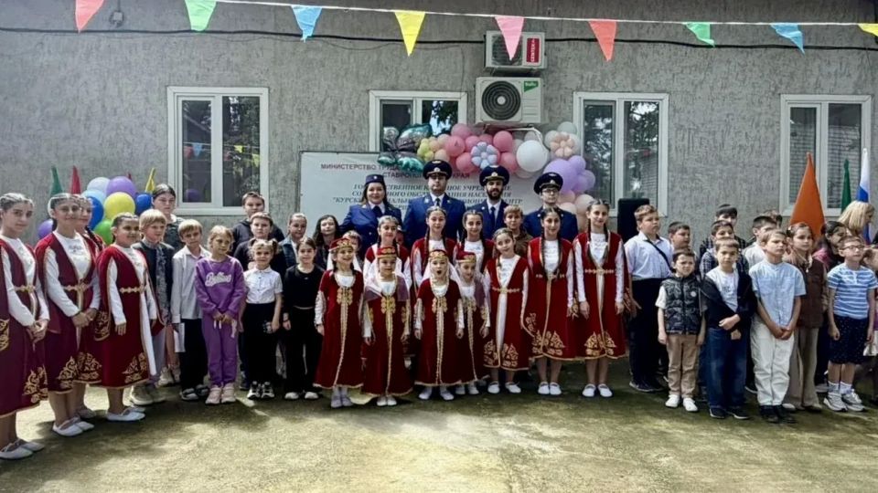 В День защиты детей работники прокуратуры поздравили подрастающее поколение В День защиты детей работники прокуратуры поздравили подрастающее поколение