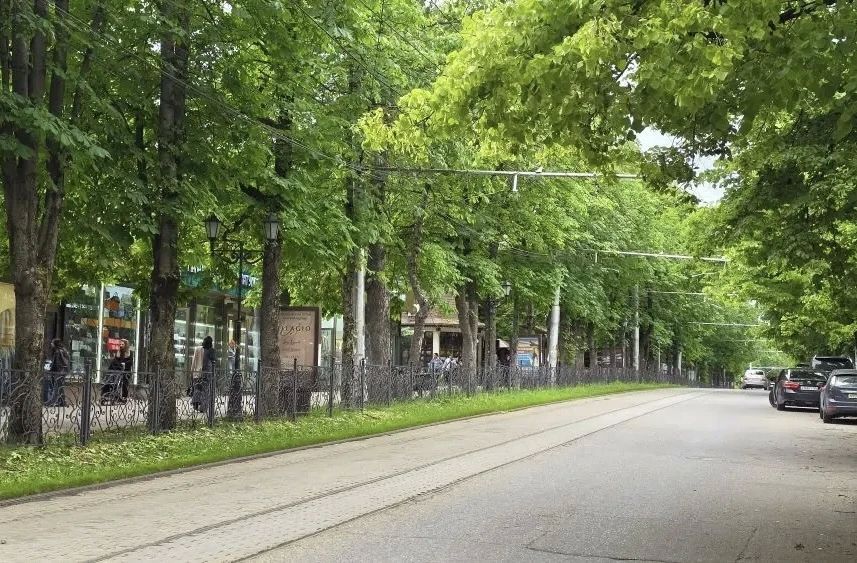 Дмитрий Ворошилов: Ранее, мы приняли решение в этом году в курортный сезон не перекрывать участок пр. Кирова от ул. Дзержинского до ул. Малыгина из-за строительства нового моста на пр. Калинина в выходные и праздничные дни
