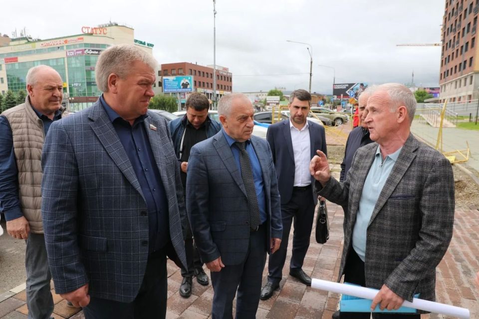 Депутаты Думы Ставропольского края проверили ход реконструкции тепловых сетей в Невинномысске