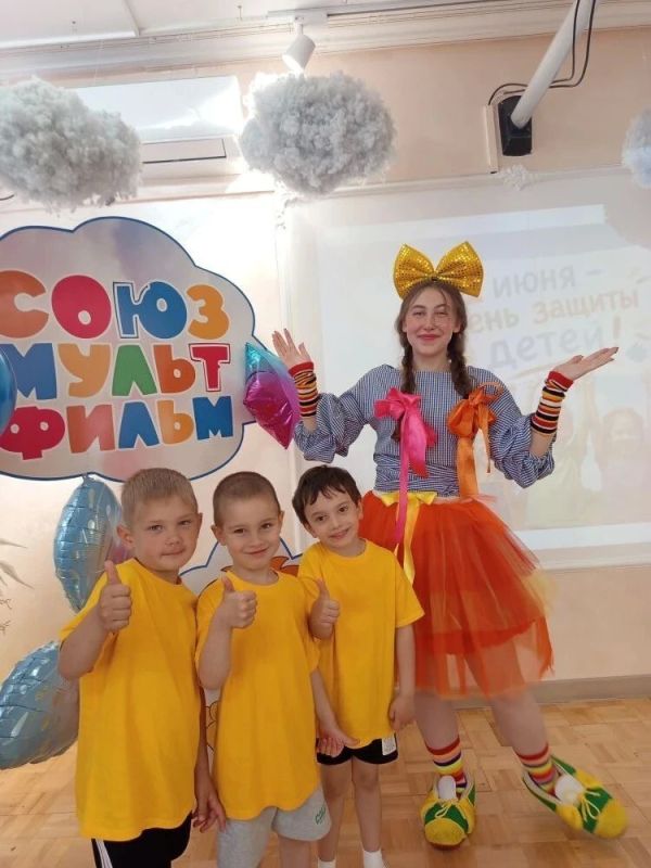 День защиты детей в детских садах Ессентуков прошёл весело и дружно! День защиты детей в детских садах Ессентуков прошёл весело и дружно!